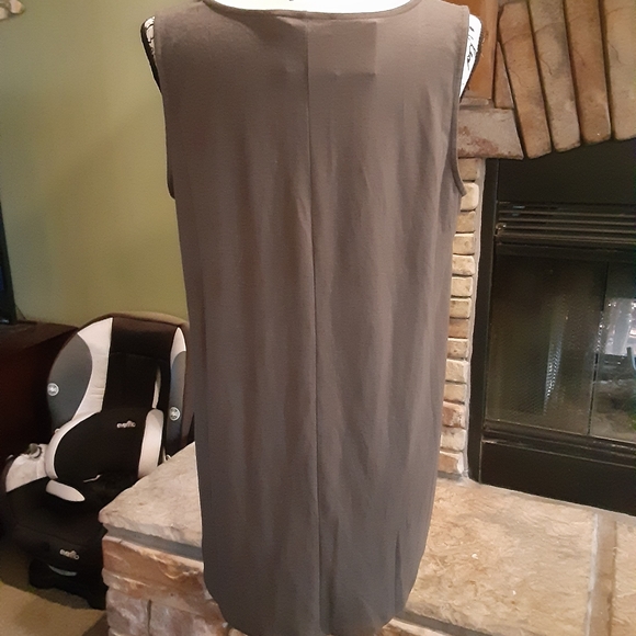 Zenana Leopard Pocket Tank top - Picture 7 of 9